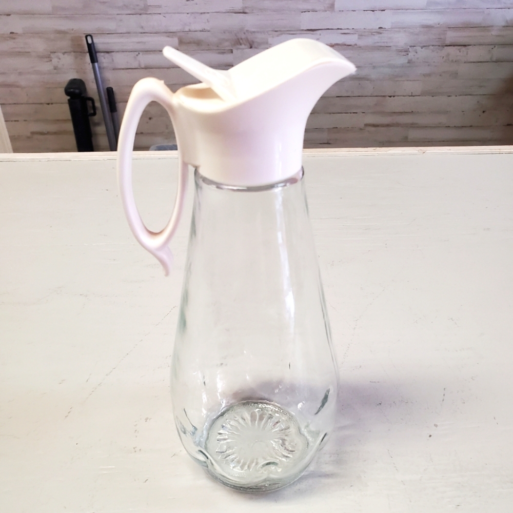 Log Cabin Syrup Dispenser